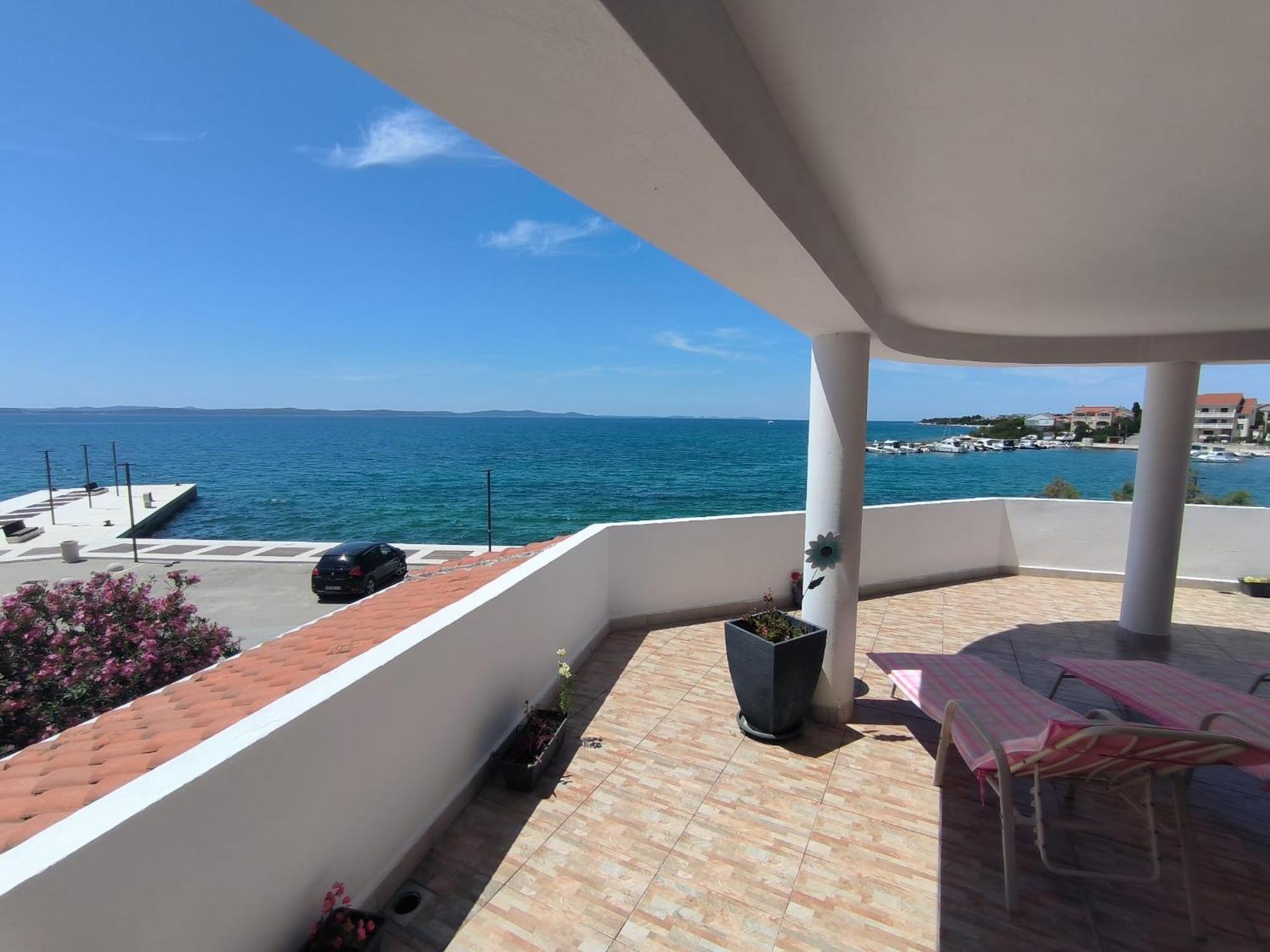 Villa Magia sul Mare Petrcane Exterior foto